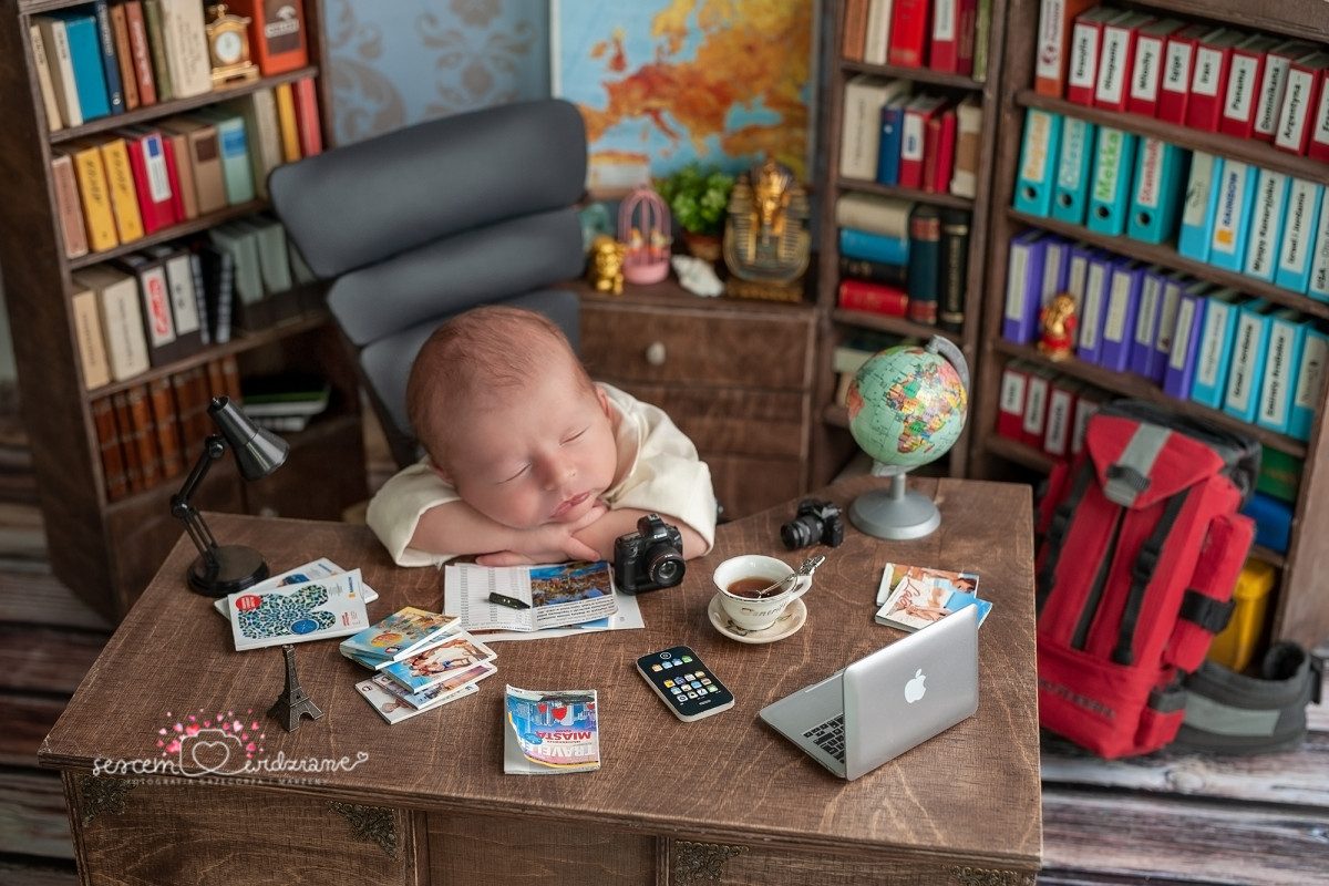 Tips for Flying With a Baby Tips for Flying With a Newborn
